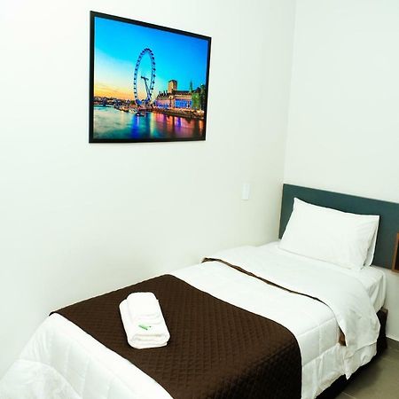 London Executive Hotel Cafelandia  Zewnętrze zdjęcie