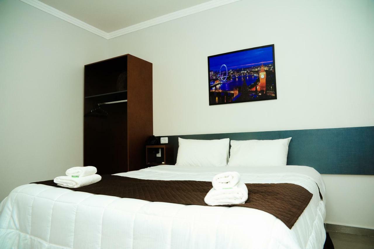 London Executive Hotel Cafelandia  Zewnętrze zdjęcie